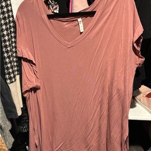 Women's Bamboo Pink V-Neck Top